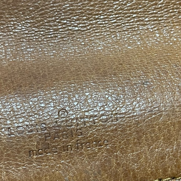 Louis Vuitton Vintage Monogram Clutch - Picture 12 of 12